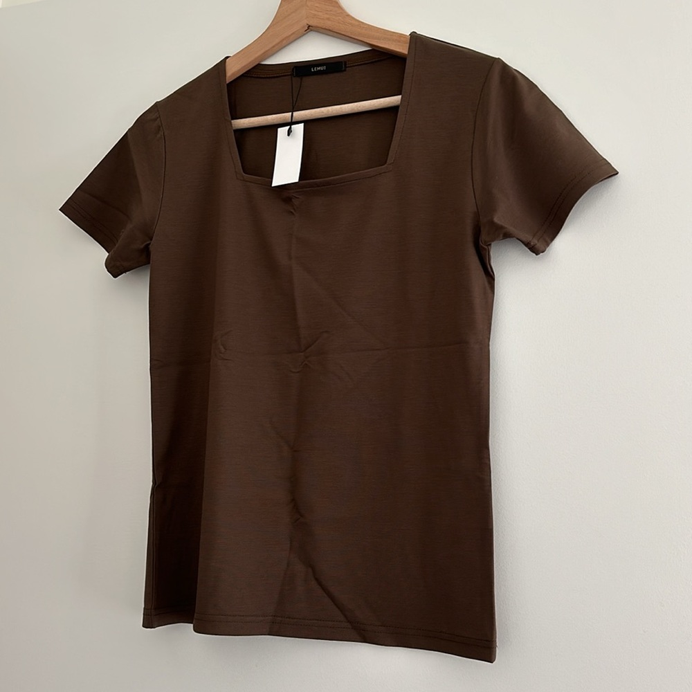 NWT LEMUI Square neck TSHIRT OLIVE/Khaki
